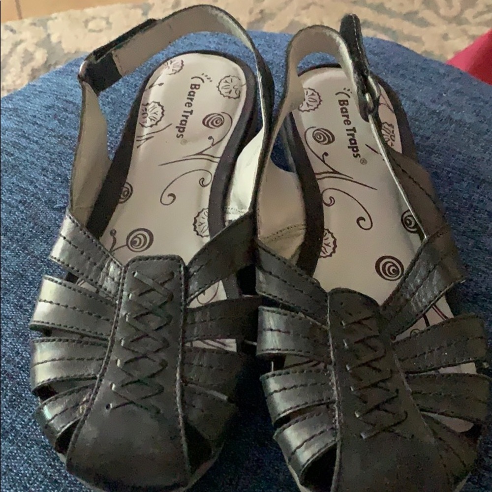 Women’s sandals